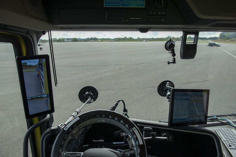 根據評估,駕駛室高度是能否取得CitySafe認證的重要參考依據。