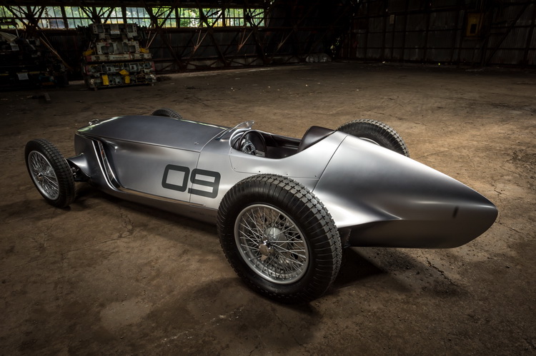 汽車線上 電動的1940年古董賽車 Infiniti Prototype 9以現代科技重現風華