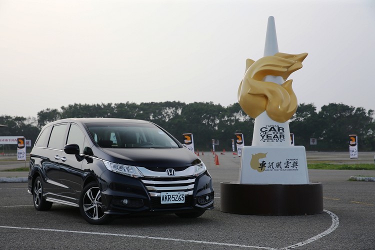 2016最佳進口大型MPVHonda Odyssey