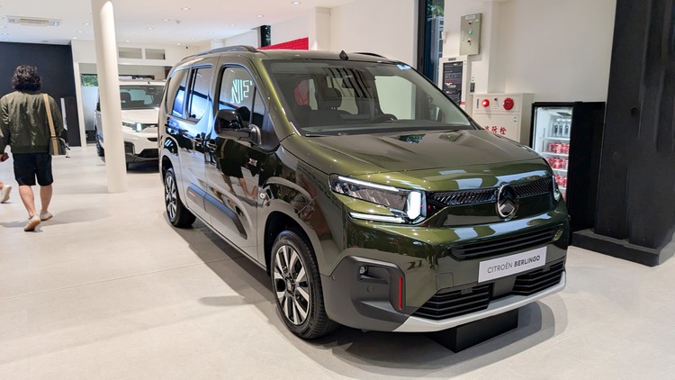 2026 正年式 CITROËN BERLINGO XTR 車型：建議售價 新台幣 131.8 萬元起。