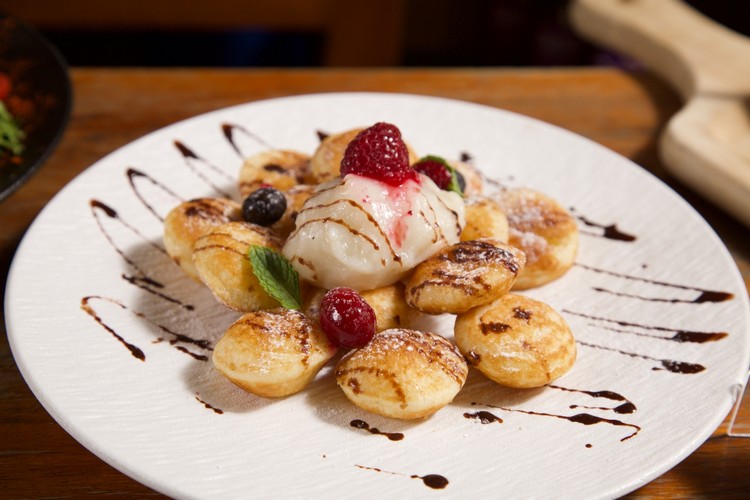 荷蘭莓果小鬆餅