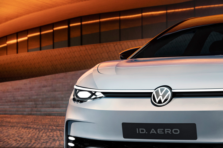 VW 帶來 ID.AERO 純電概念型房車，預計在國搶先投產