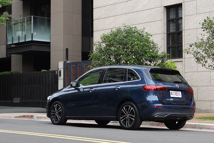 B180主力客群有許多都是家庭買家,提供舒適愉悅的座艙氛圍為首要目標。