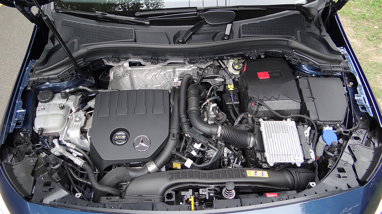 1332cc直列四缸渦輪增壓引擎可輸出136hp最大馬力,輕油電動力可額外支援14hp。