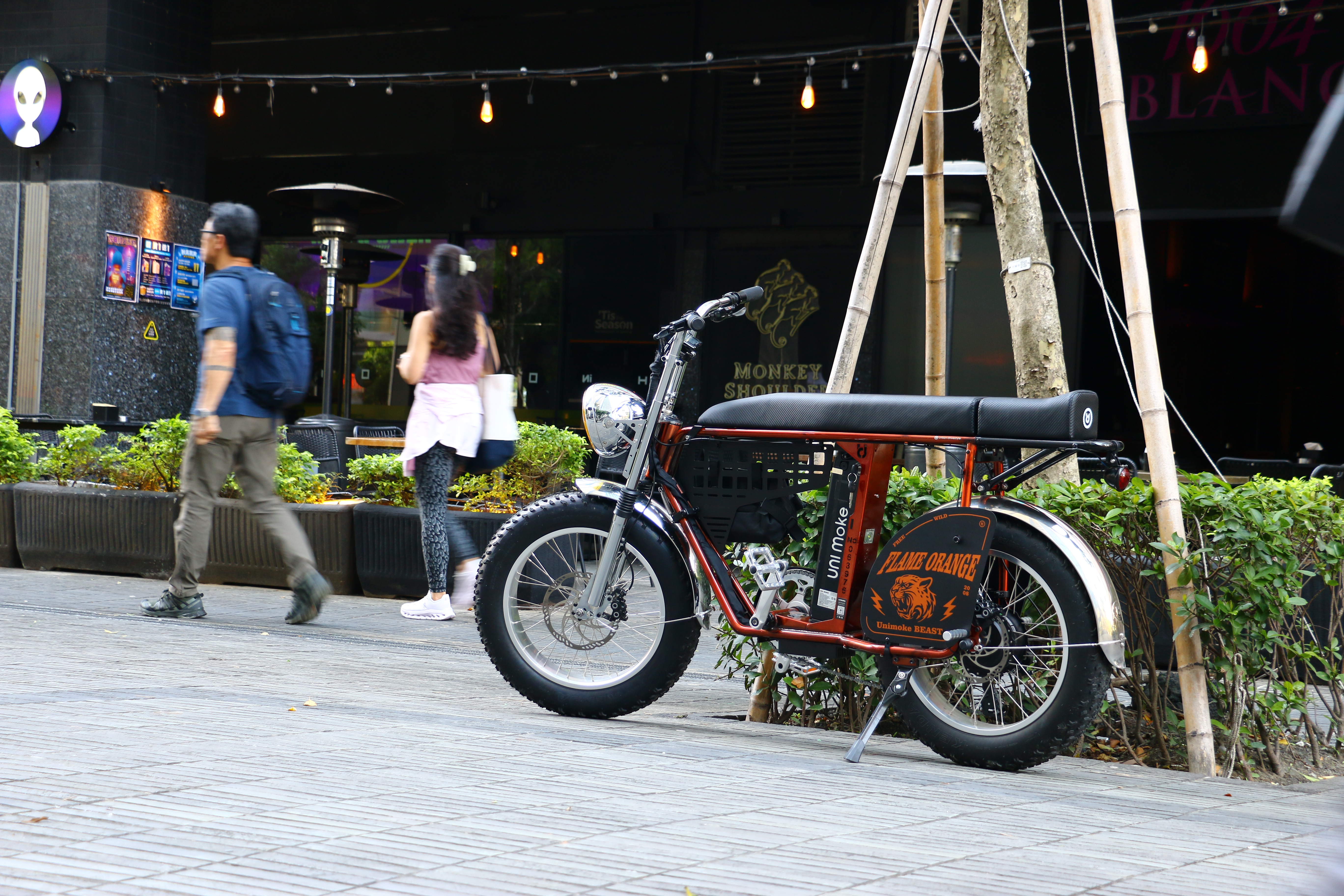 它能讓你的日常變得更好玩，你會開始願意把買晚餐、買咖啡、買早餐、去公園晃晃，通通變成騎車的小冒險。