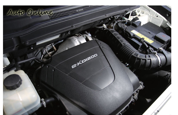 告別賓士,採用自行研發的e-XDi200柴油引擎,往後的新車款也會陸續配上這顆引擎。