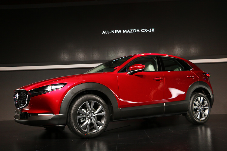 汽車線上 四種車型九種車色mazda Cx 30登台亮相