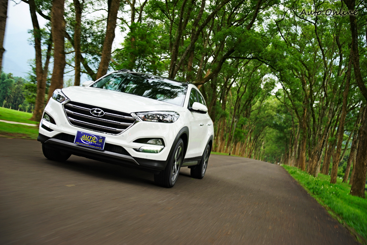 2.0 CRDi動力充裕,中段再加速反應與延伸性也比過去進步許多。