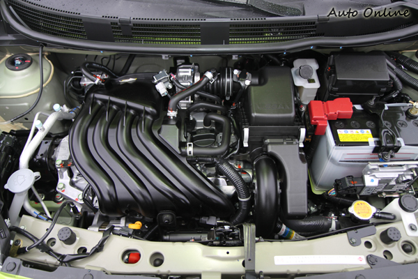 1.5升代號HR15DE引擎的表現均衡,通勤郊遊都好用。